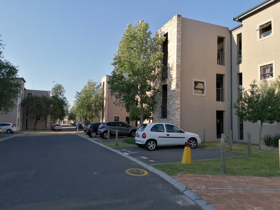 To Let 2 Bedroom Property for Rent in Sonstraal Heights Western Cape